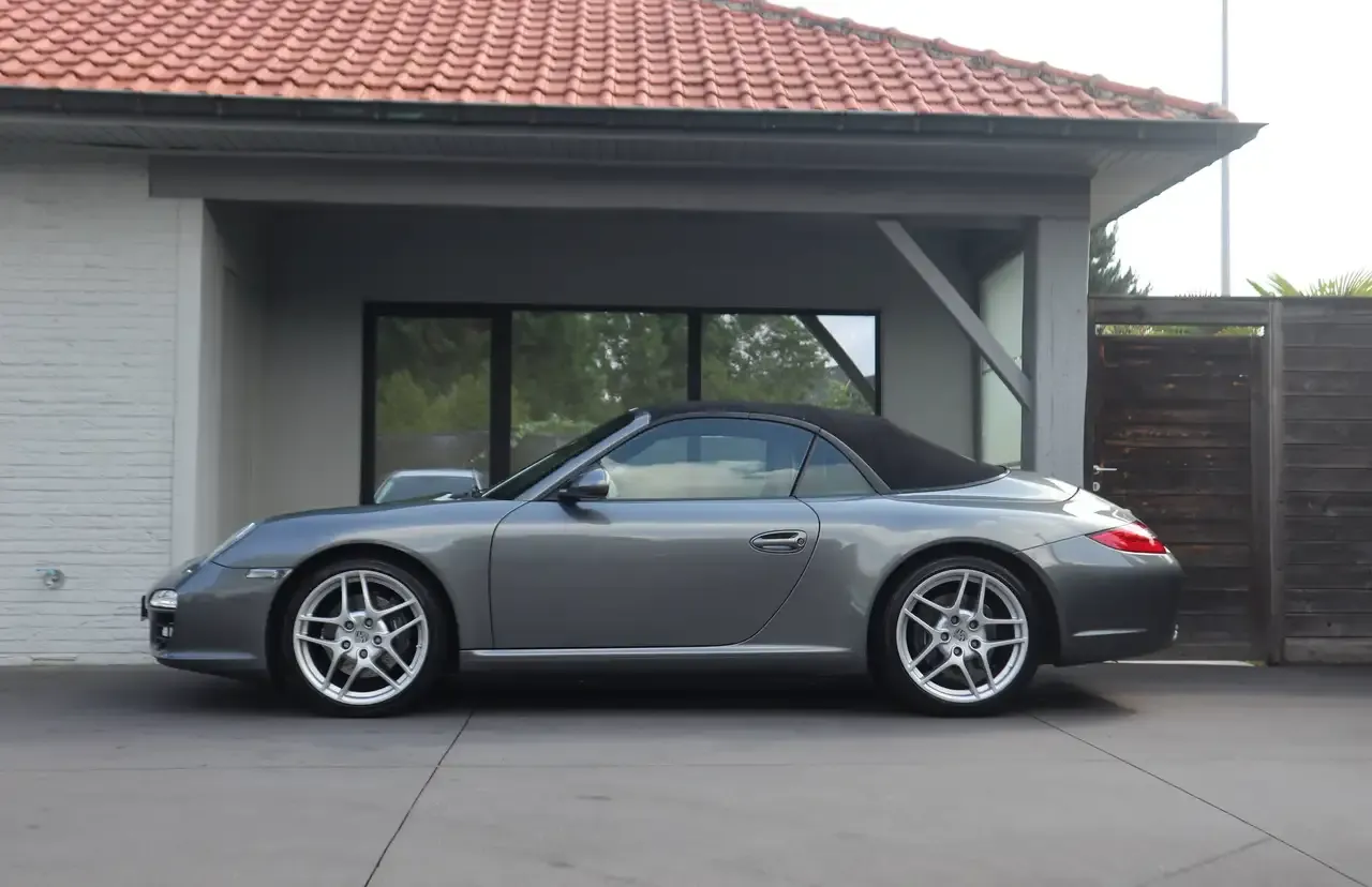 Porsche 911 - 2