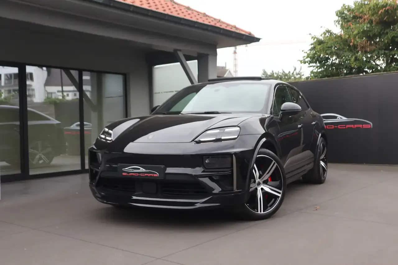 Porsche Macan - 3