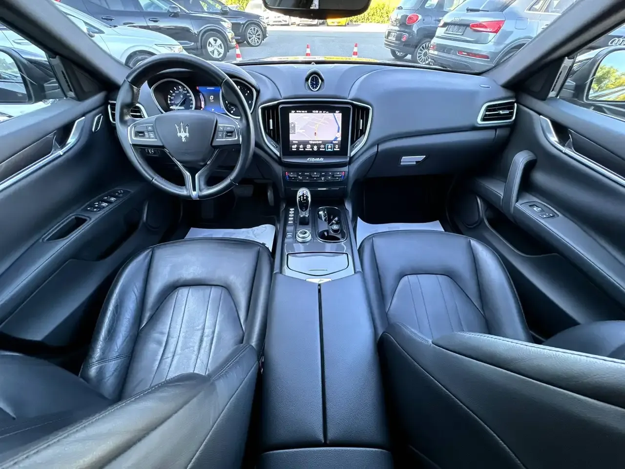 Maserati Ghibli - 12
