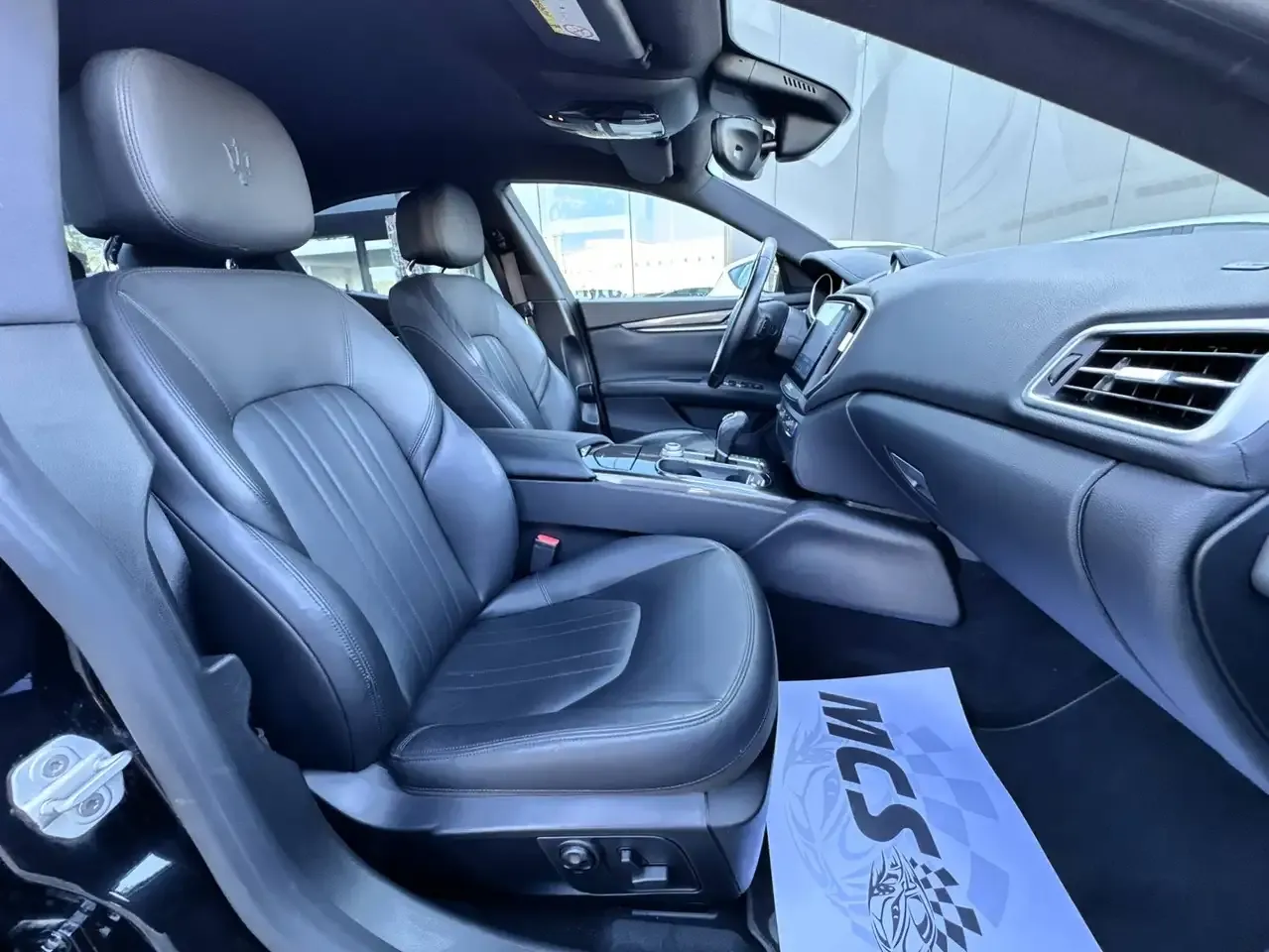 Maserati Ghibli - 10