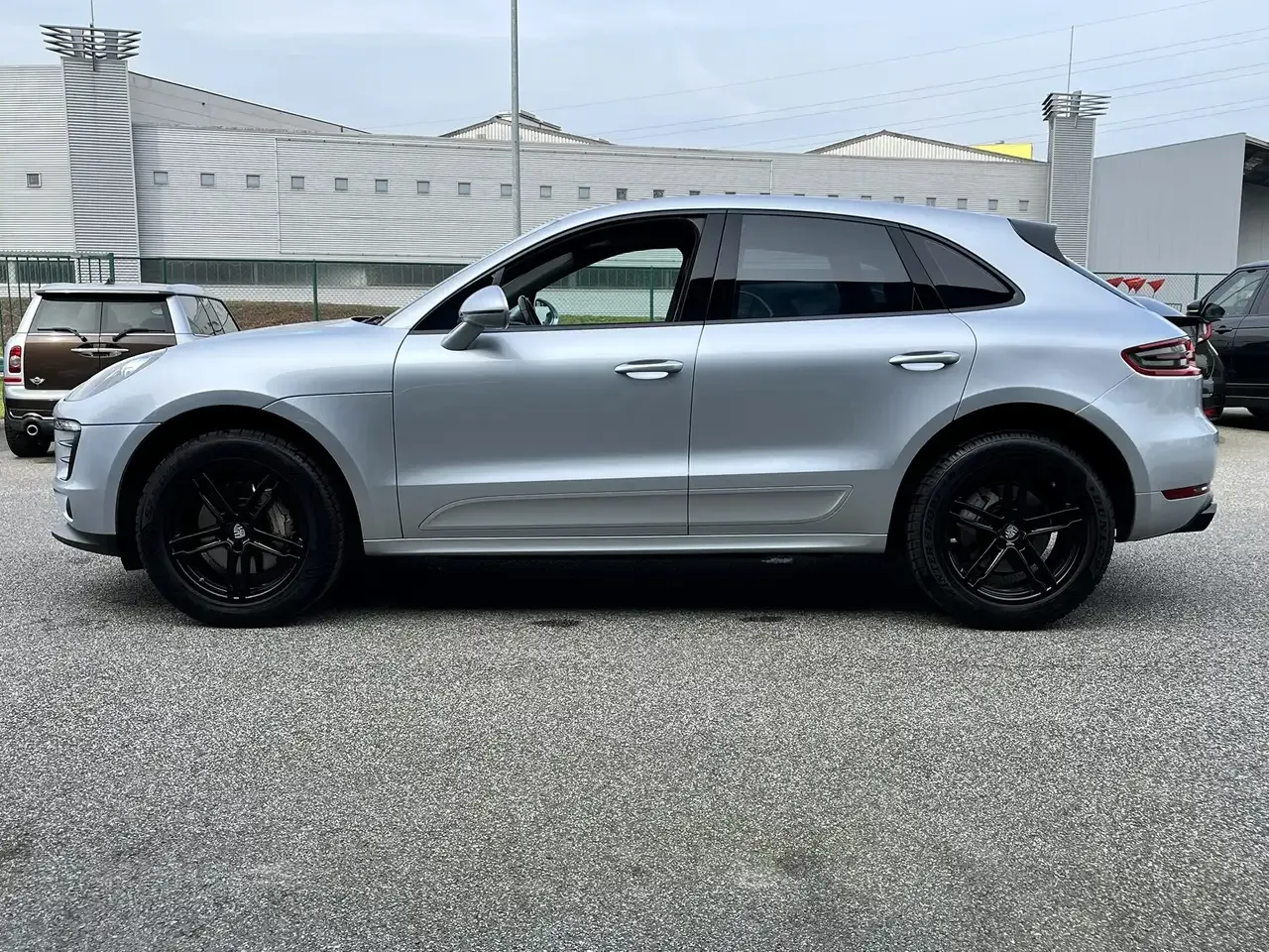 Porsche Macan - 4