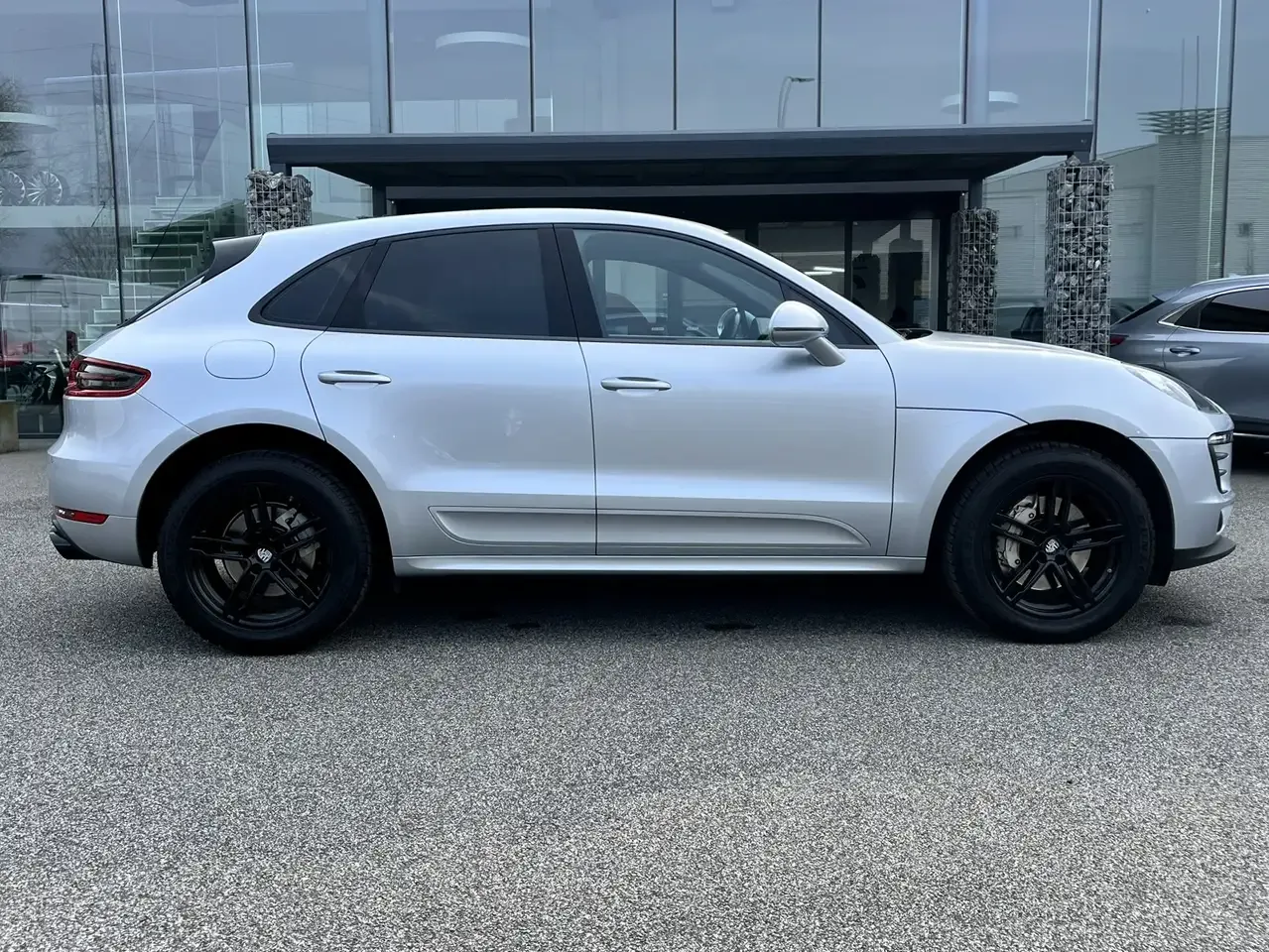 Porsche Macan - 8