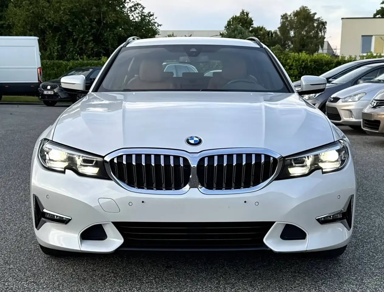 BMW 330 - 2