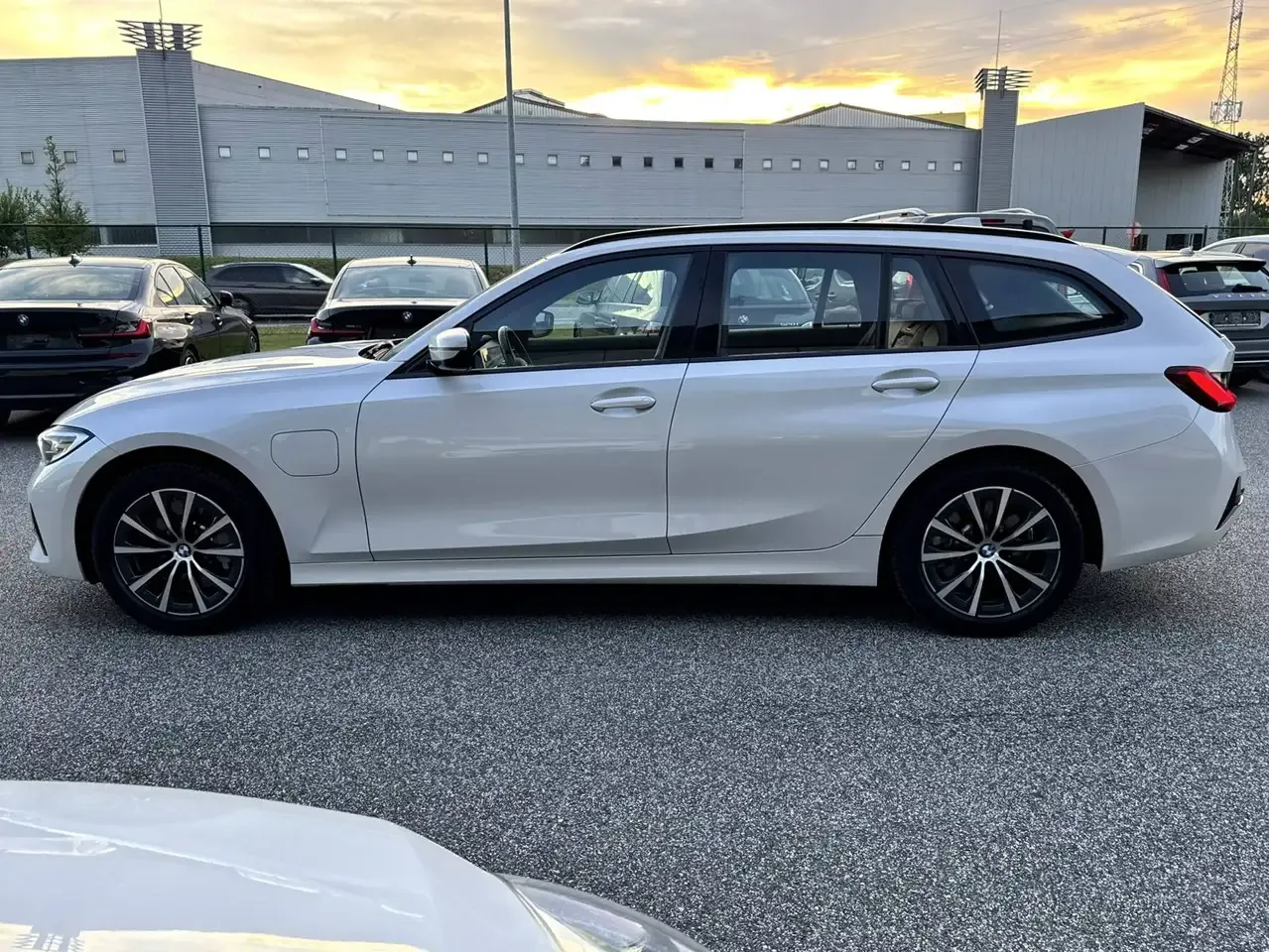 BMW 330 - 4