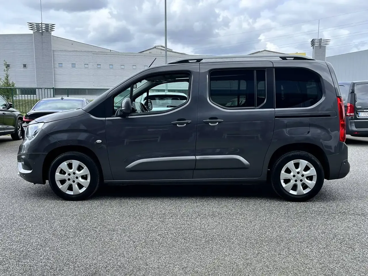 Opel Combo Life - 4