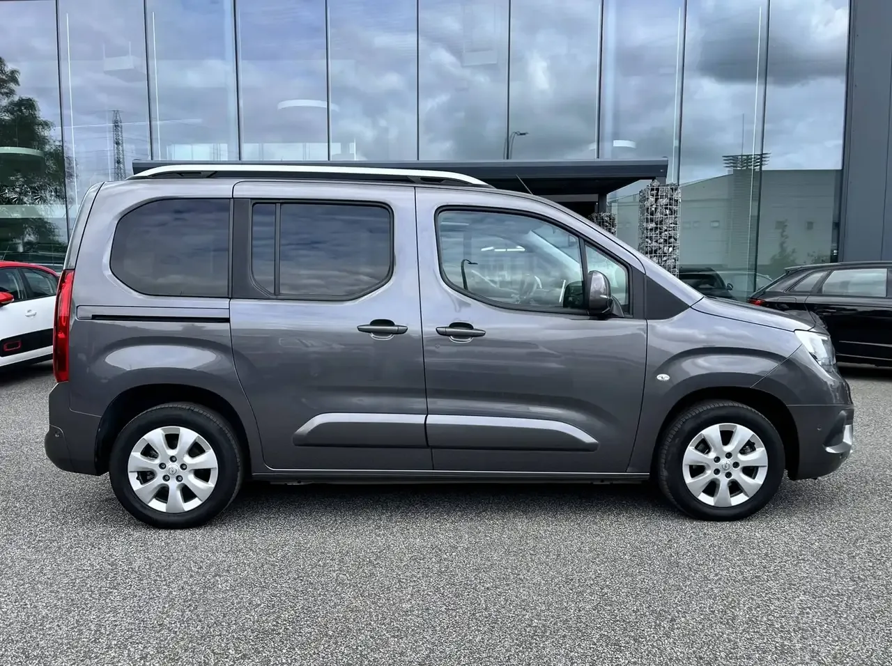 Opel Combo Life - 8