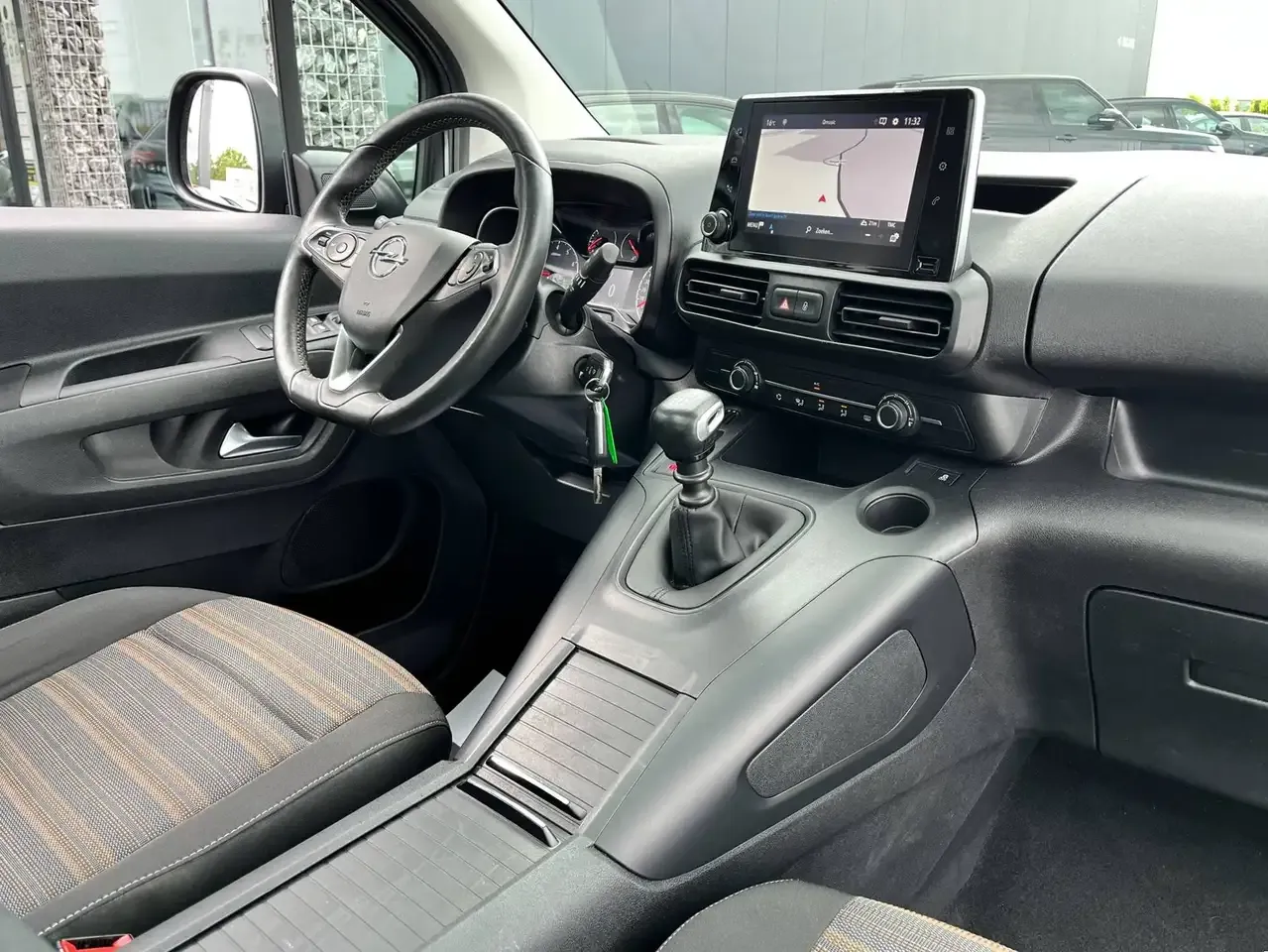 Opel Combo Life - 9