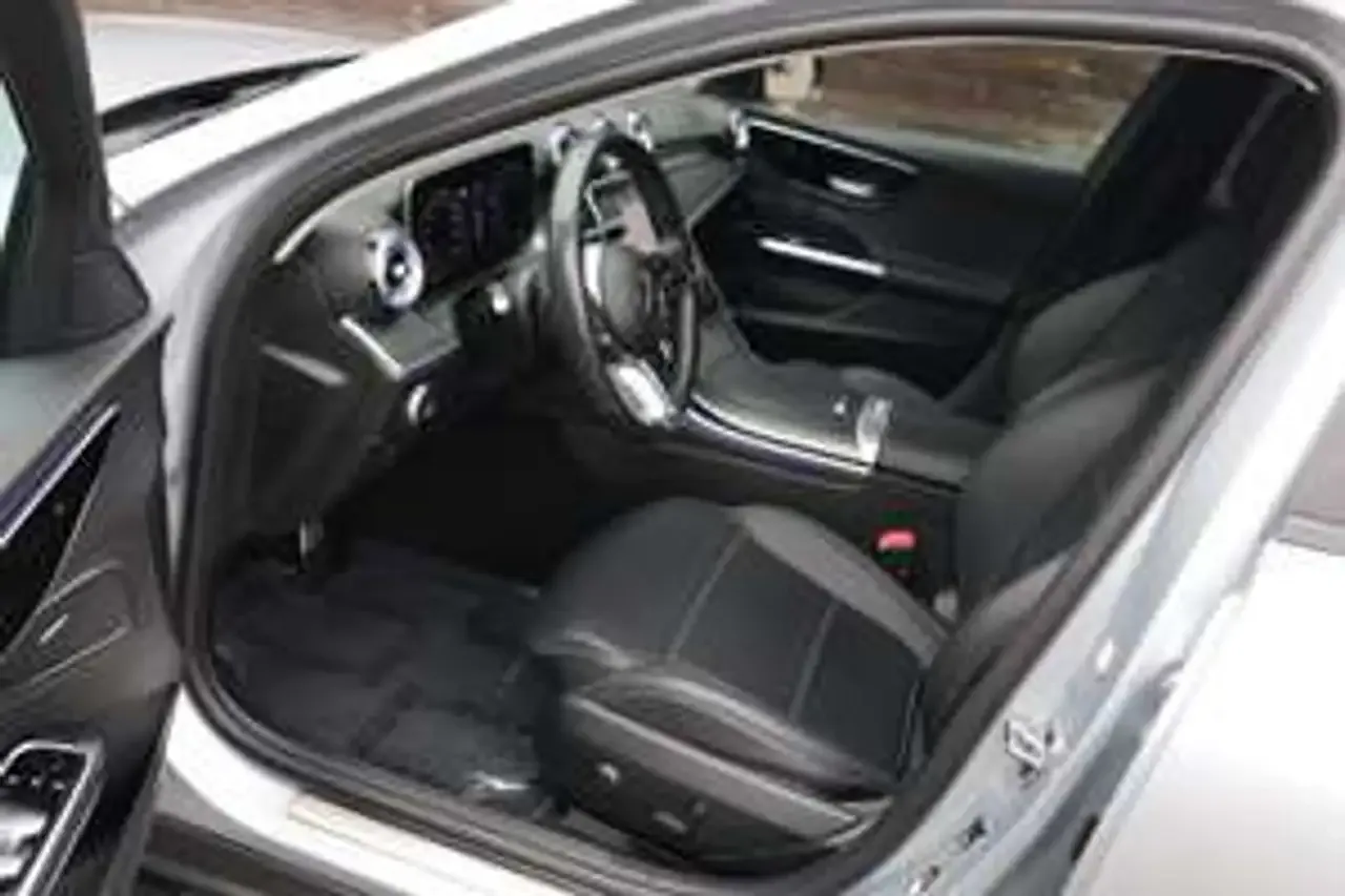 Mercedes-Benz C 220 - 11
