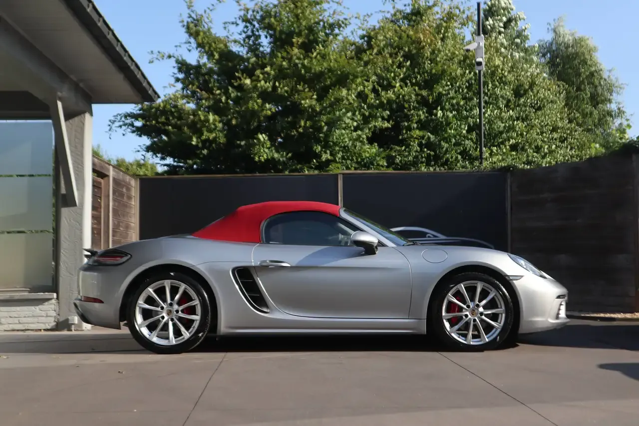 Porsche Boxster - 3