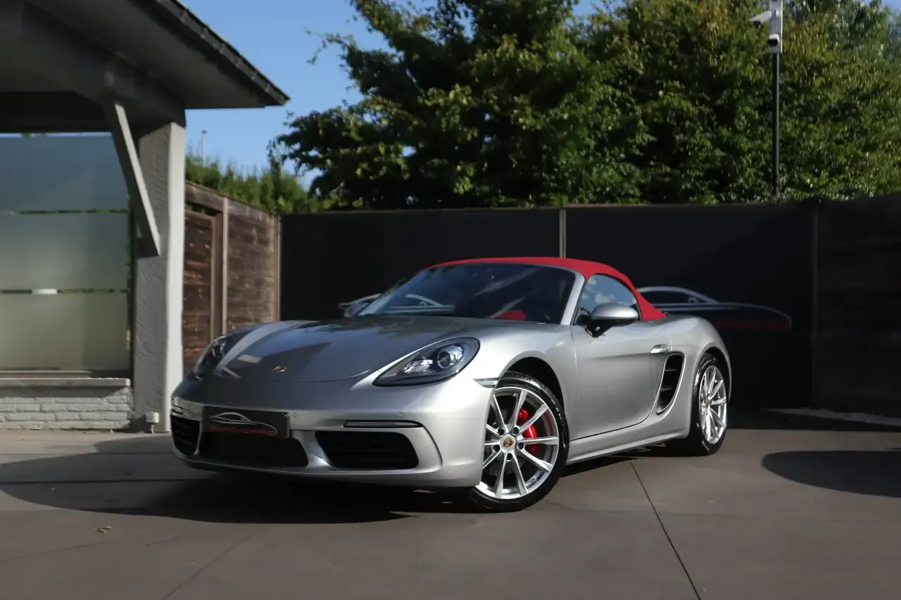Porsche Boxster - 9