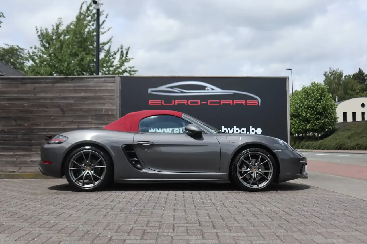 Porsche Boxster - 2