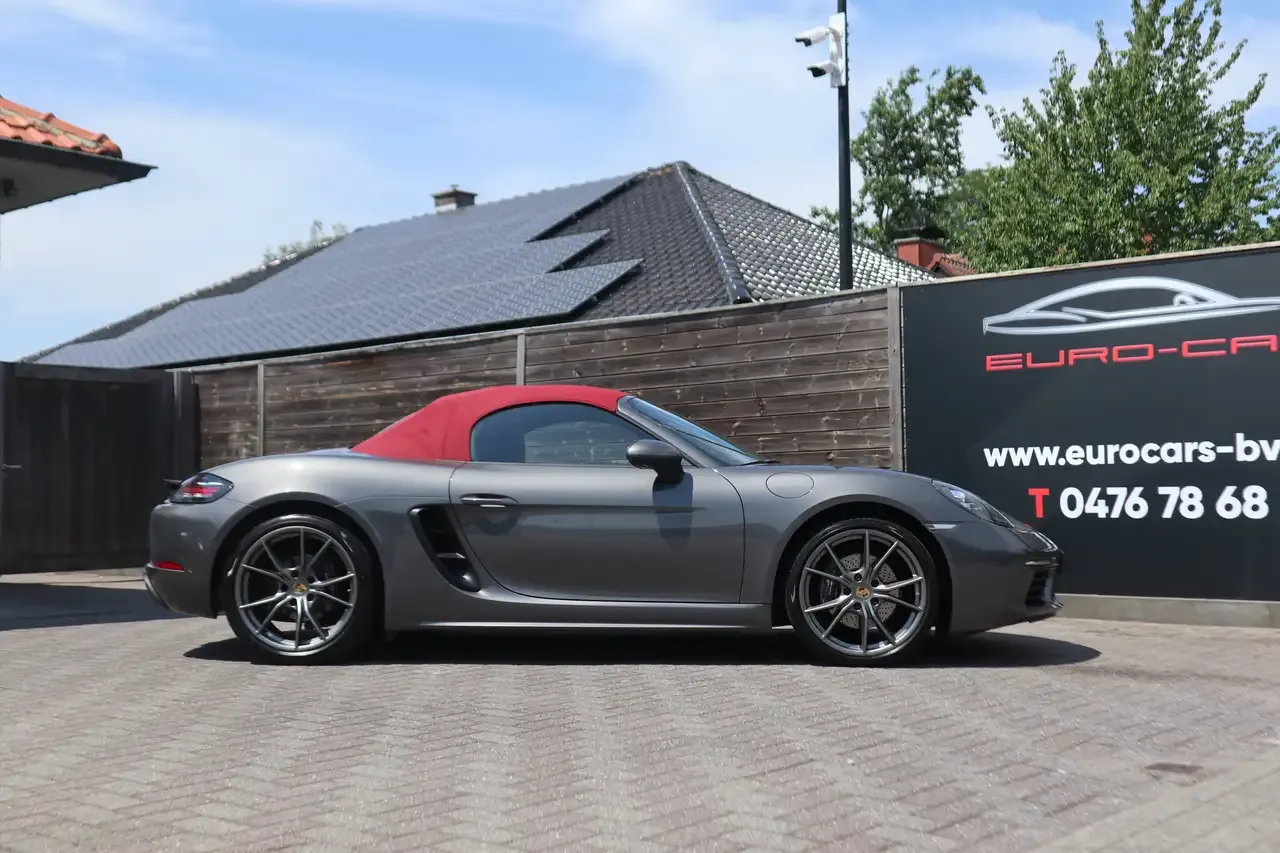 Porsche Boxster - 7